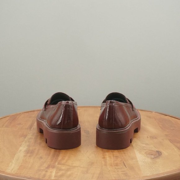 Franco Sarto Womens Ream Lug Sole Loafers Sz 8 Burgundy Red Faux Patent Leather - Picture 7 of 11